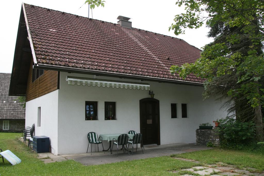 Haus Hubertus Apartment Radnig Bagian luar foto